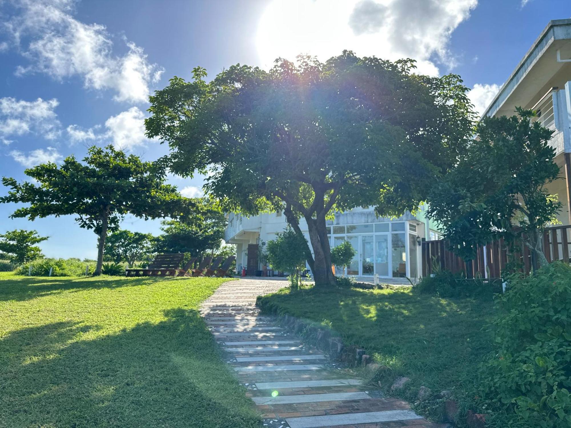 Kenting Comic B&B&Spring Хенгчун Экстерьер фото
